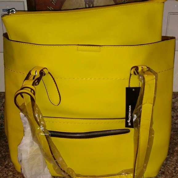 MoDA Lemon Yellow Tote - Picture 7 of 7